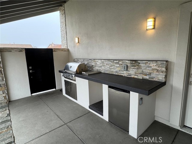 Detail Gallery Image 5 of 37 For 18211 Devonwood, Fountain Valley,  CA 92708 - 3 Beds | 2 Baths