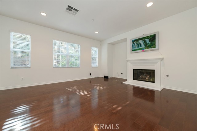 16694 Tourmaline Street, Chino Hills CA: https://media.crmls.org/medias/eba41817-cd1d-4b7a-8b7a-62493b09eda8.jpg