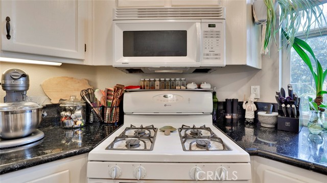 Detail Gallery Image 17 of 62 For 200 Aurora Ave, San Marcos,  CA 92078 - 2 Beds | 2/1 Baths