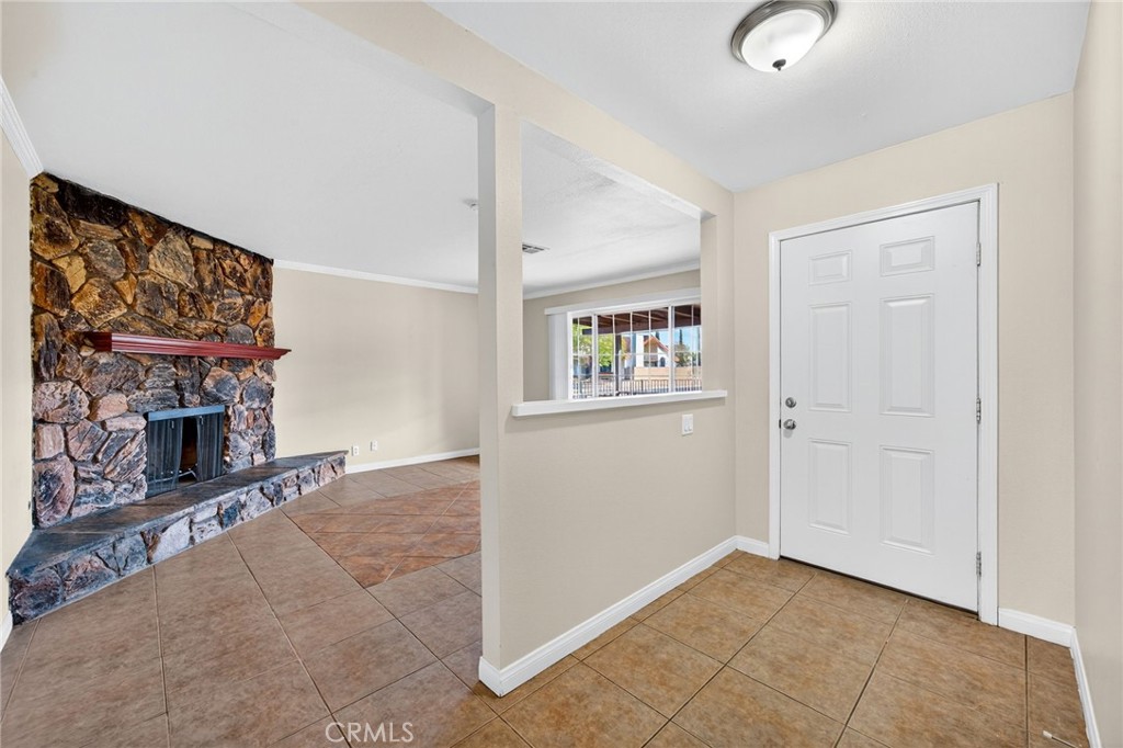 MLS #OC25241667 image #9