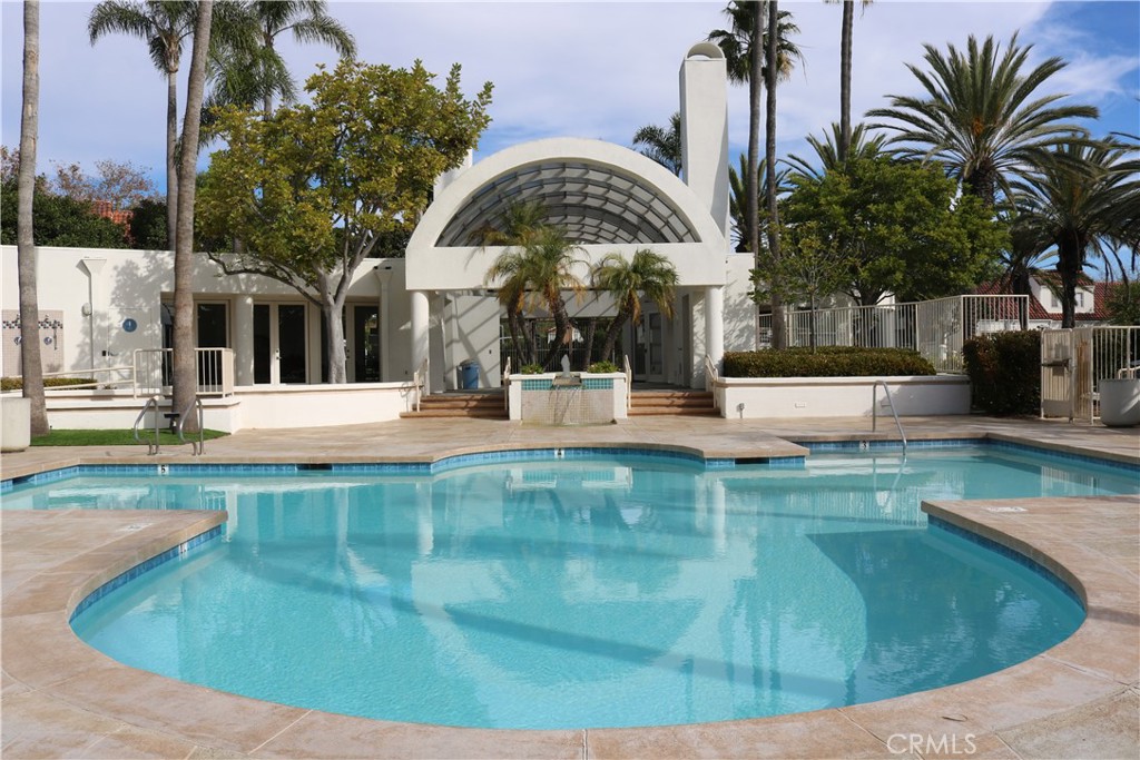 MLS #OC25250681 image #36