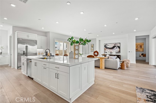 Detail Gallery Image 10 of 40 For 209 Junco, Irvine,  CA 92618 - 5 Beds | 4/1 Baths