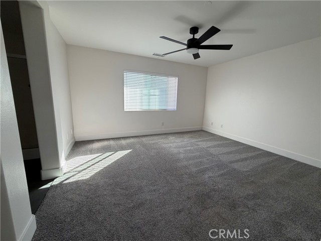 Room 2 w/ Walk In closet