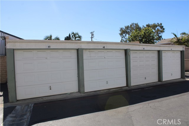 Detail Gallery Image 4 of 10 For 635 N Bristol, Santa Ana,  CA 92703 - 1 Beds | 1 Baths