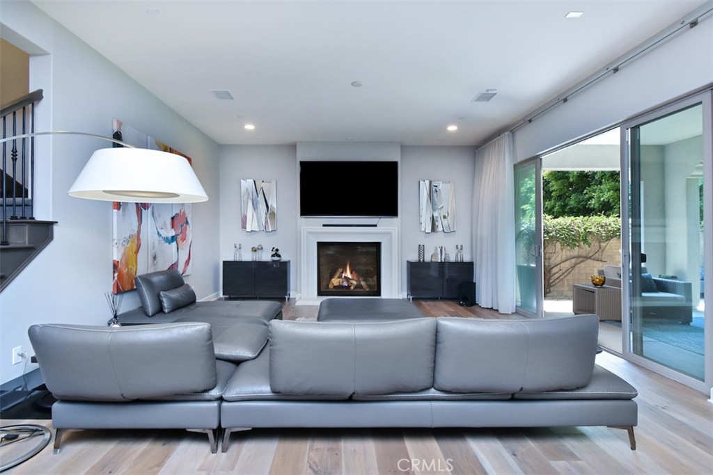 14608 Mccormick StreetSherman Oaks img 44