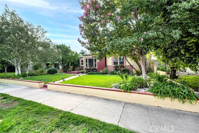 3504 West Clark Avenue photo 3