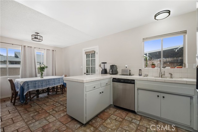9861 E Lemon Avenue, Arcadia CA: https://media.crmls.org/medias/eba96eb9-8800-4a43-a854-8d9fdc717ad1.jpg
