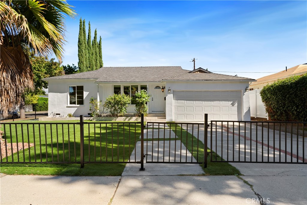 6230 Zelzah Avenue