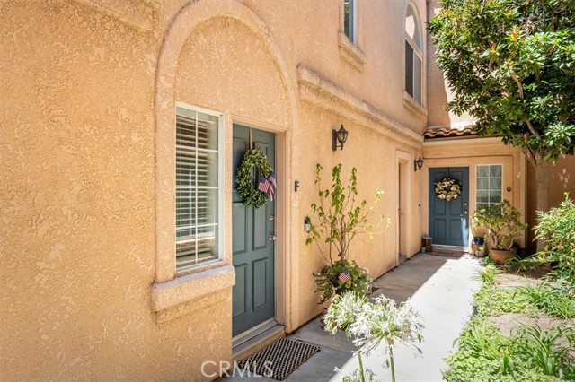 25250 Steinbeck Avenue, Stevenson Ranch CA: https://media.crmls.org/medias/eba9a970-dde4-4c85-ba2b-7b163299b815.jpg