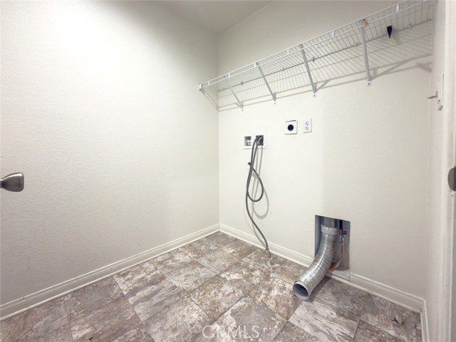 Detail Gallery Image 13 of 19 For 32297 Wild West Ct, Winchester,  CA 92596 - 4 Beds | 2 Baths