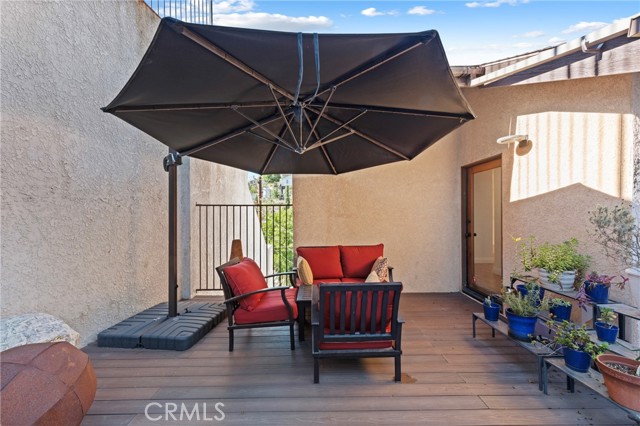 Detail Gallery Image 29 of 46 For 1832 Redcliff St, Los Angeles,  CA 90026 - 3 Beds | 3 Baths