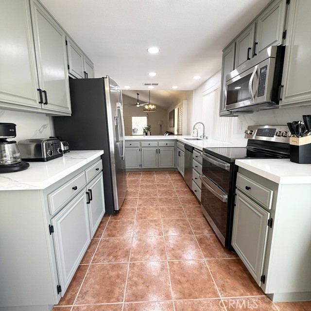 Detail Gallery Image 7 of 22 For 72299 Blueridge Ct, Palm Desert,  CA 92260 - 2 Beds | 2 Baths