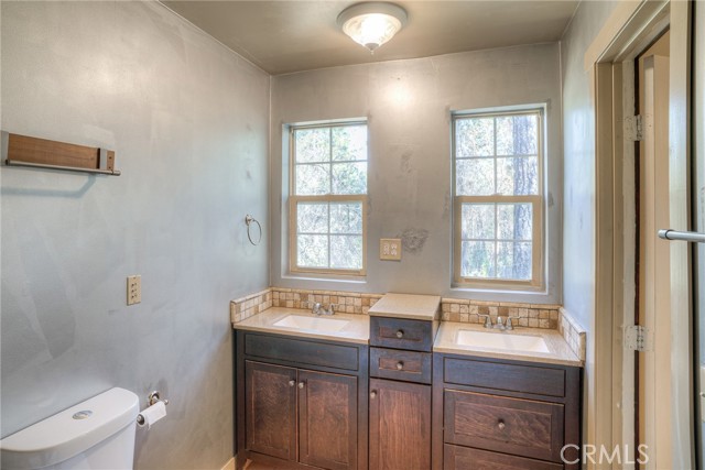 Detail Gallery Image 32 of 66 For 110 Black Bear Rd, Berry Creek,  CA 95916 - 2 Beds | 2 Baths