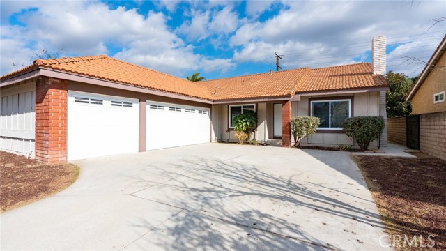 1270 Glenthorpe Drive, Diamond Bar CA: https://media.crmls.org/medias/ebabf5c1-a390-4ad1-bef1-0d6498d9f263.jpg