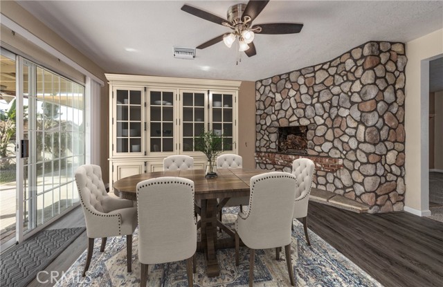 Detail Gallery Image 7 of 42 For 25711 Alto, San Bernardino,  CA 92404 - 3 Beds | 2 Baths