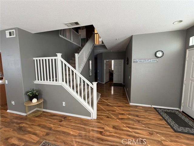 Detail Gallery Image 9 of 22 For 7442 Juneau, Fontana,  CA 92336 - 5 Beds | 3 Baths