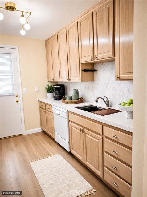 11311 Tampa Avenue, 31 photo 9