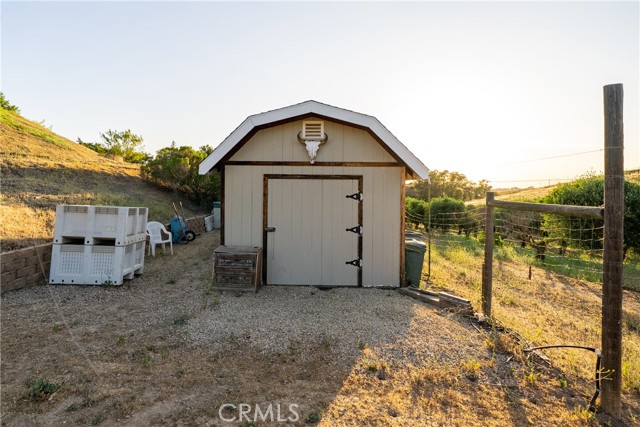 5015 Stagg Hill Place, Paso Robles CA: https://media.crmls.org/medias/ebad47aa-ab75-43bf-8f73-e2b82f25cd6b.jpg