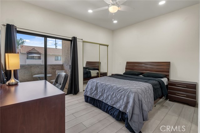 Detail Gallery Image 20 of 39 For 10943 Laurel Canyon #B9,  San Fernando,  CA 91340 - 2 Beds | 2 Baths