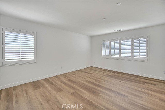 7868 Sea Salt Avenue, Fontana CA: https://media.crmls.org/medias/ebadfaed-88af-465f-8894-5a0654837dcb.jpg