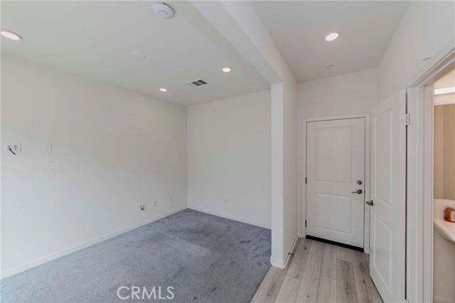 Detail Gallery Image 14 of 52 For 11005 Skyglow Dr, Rancho Cucamonga,  CA 91730 - 3 Beds | 2/2 Baths