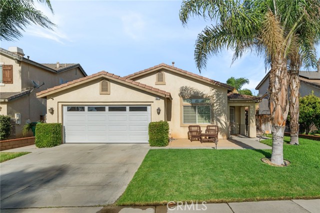 Detail Gallery Image 1 of 1 For 15576 Buckboard Ln, Moreno Valley,  CA 92555 - 3 Beds | 2 Baths