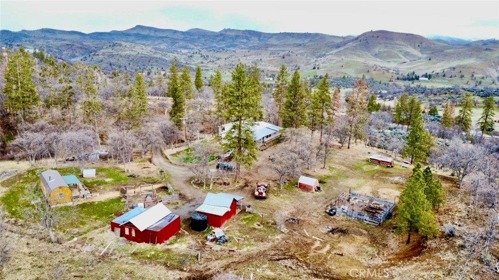 2830 Cougar St., Hornbrook, CA 96044