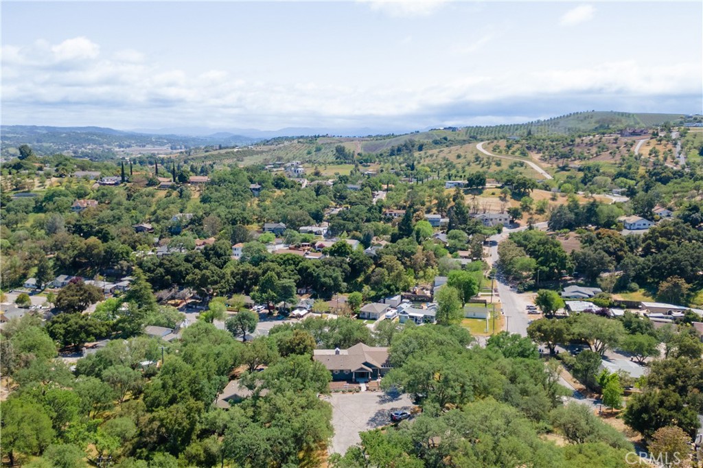 1401 Greenwood Dr.