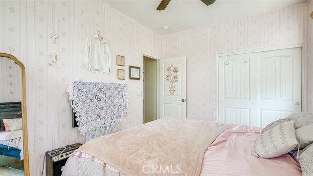 4248 W 5th Street, Santa Ana CA: https://media.crmls.org/medias/ebafa2b0-b0c5-4054-ab7c-96a6211cd20a.jpg