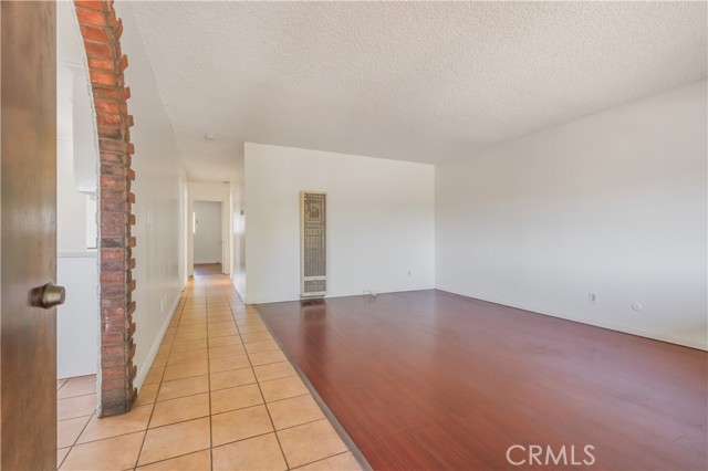 2653 Alice Street, Los Angeles CA: https://media.crmls.org/medias/ebafc96e-4e30-4492-8446-c12a97bc5d62.jpg