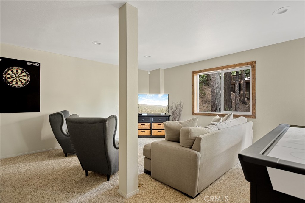 MLS #IG25188885 image #32