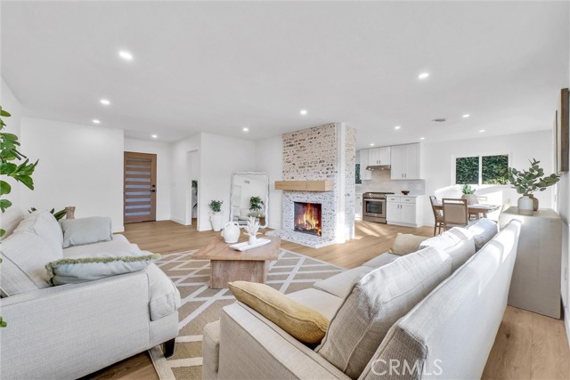 Detail Gallery Image 12 of 43 For 2438 E Garfield, Orange,  CA 92867 - 4 Beds | 2 Baths