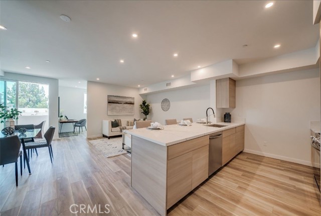 7018 Alabama Avenue, Canoga Park CA: https://media.crmls.org/medias/ebb2f956-fcfe-4b13-8d23-324375b53612.jpg