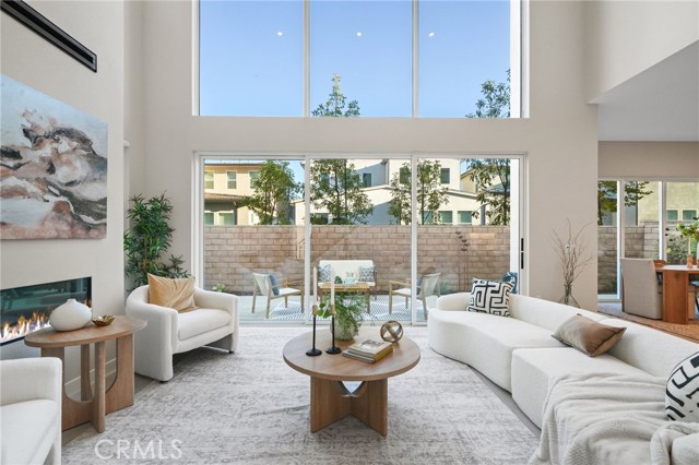 Detail Gallery Image 4 of 37 For 1155 Poppy Ct, Montebello,  CA 90640 - 5 Beds | 5 Baths