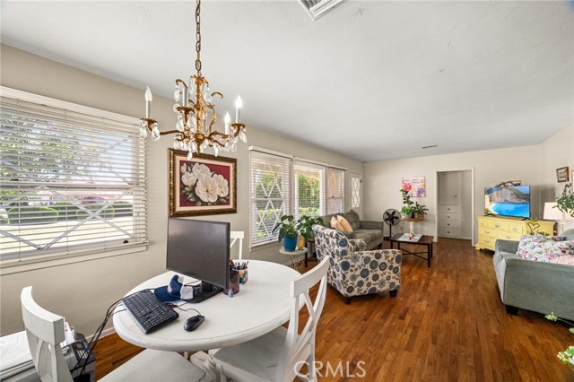 1830 E Victoria Avenue, San Bernardino CA: https://media.crmls.org/medias/ebb5cd53-c655-404b-acdc-801502c62fae.jpg