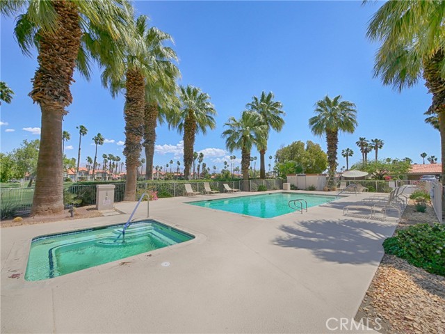 Image 36 for 76458   Violet CIR