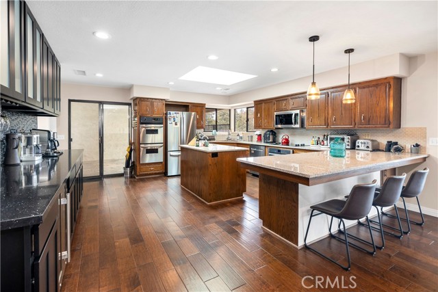 735 Del Valle Drive, Fallbrook CA: https://media.crmls.org/medias/ebb67cb8-74f5-466a-b955-40ee162429af.jpg