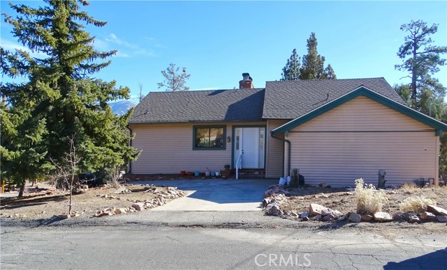 1045 Whispering Forest Dr, Big Bear City, CA 92314