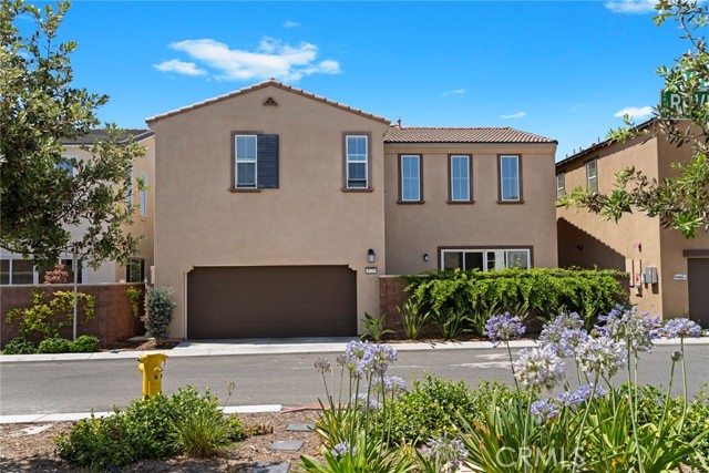 8729 Roving Place, Chino CA: https://media.crmls.org/medias/ebb7711e-3cc6-4aaa-8c9b-9b4b9730b0d2.jpg