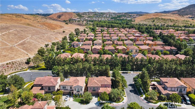 Detail Gallery Image 46 of 60 For 24 Umbria, Irvine,  CA 92618 - 4 Beds | 4 Baths