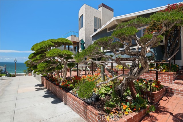 133 16th, Manhattan Beach, California 90266, ,Residential Income,Sold,16th,SB23079698