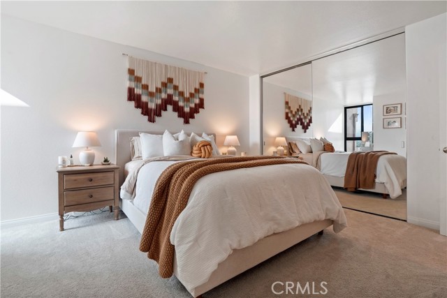 Detail Gallery Image 7 of 23 For 7826 Topanga Canyon Bld #301,  Canoga Park,  CA 91304 - 2 Beds | 2 Baths