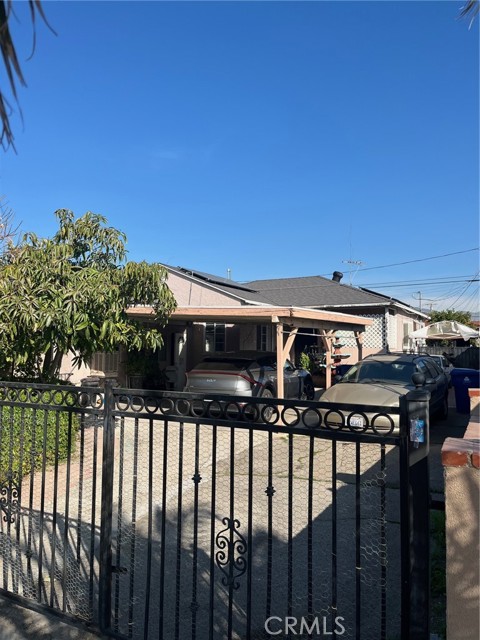 Detail Gallery Image 5 of 5 For 11276 Herrick, Pacoima,  CA 91331 - 4 Beds | 3 Baths