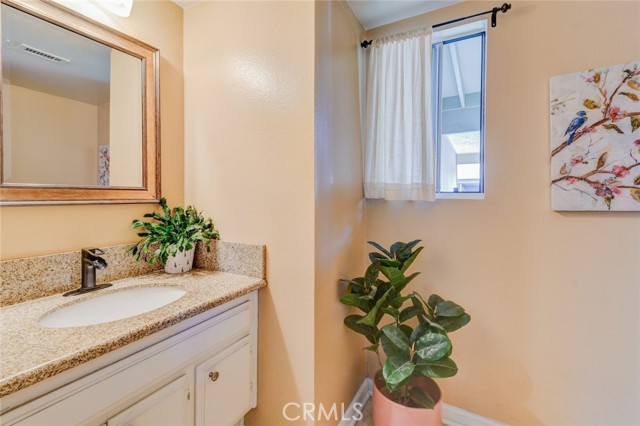 Detail Gallery Image 18 of 46 For 15740 S B St a,  Tustin,  CA 92780 - 3 Beds | 2/1 Baths