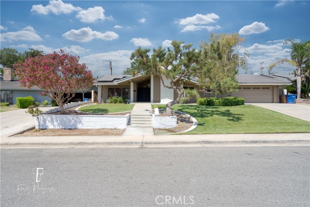 Detail Gallery Image 51 of 52 For 1800 Country Club Dr, Bakersfield,  CA 93306 - 5 Beds | 3 Baths