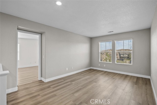 Detail Gallery Image 20 of 41 For 2455 Delicious Ln, Palmdale,  CA 93551 - 4 Beds | 3 Baths