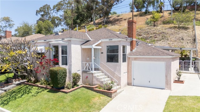 Detail Gallery Image 1 of 32 For 4435 Gateside Drive, Los Angeles,  CA 90032 - 2 Beds | 1 Baths