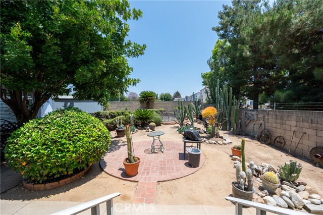 Detail Gallery Image 19 of 25 For 4095 Fruit St #127,  La Verne,  CA 91750 - 2 Beds | 2 Baths