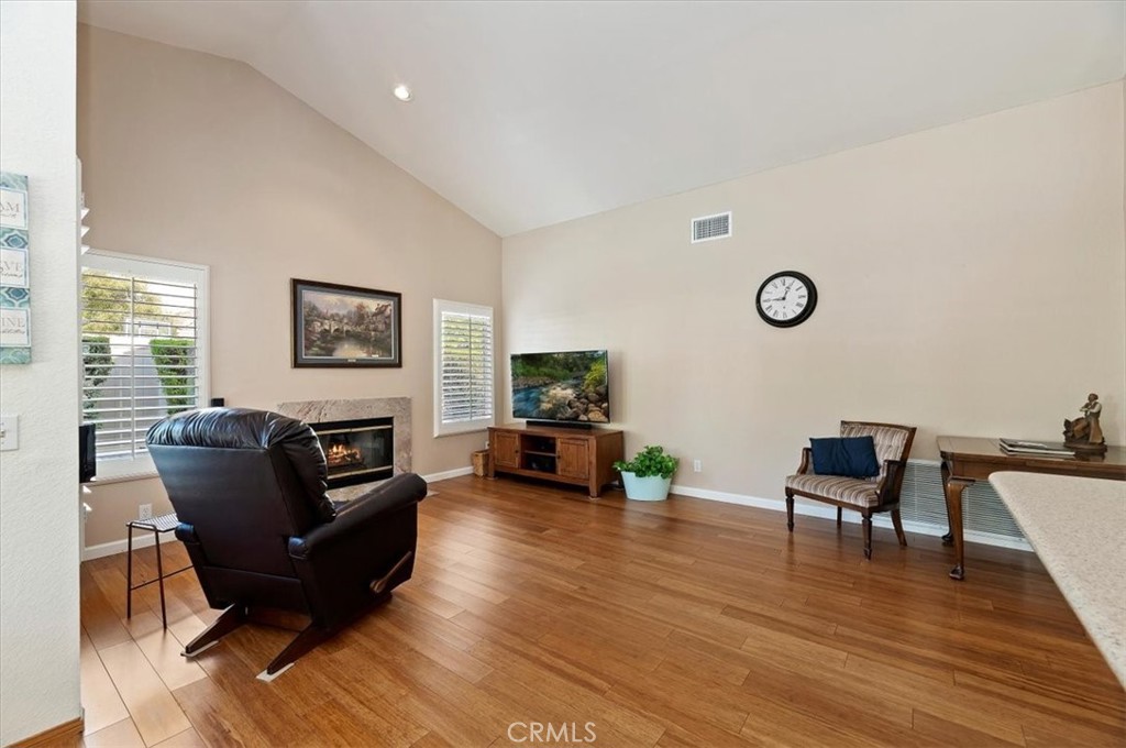 MLS #IV25261910 image #21