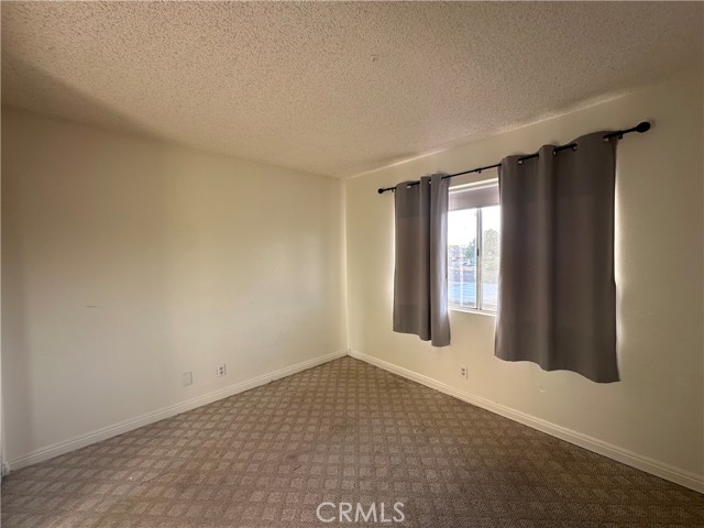 Detail Gallery Image 5 of 9 For 13843 Los Angeles, Baldwin Park,  CA 91706 - 1 Beds | –/1 Baths